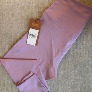Girlfriend Collective High-Rise 7/8 Legging Size M—Lilac NWT PF/SF Home